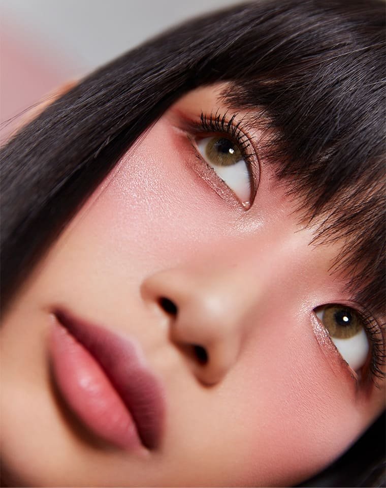 3CE Blushlighter Middy Hype Model