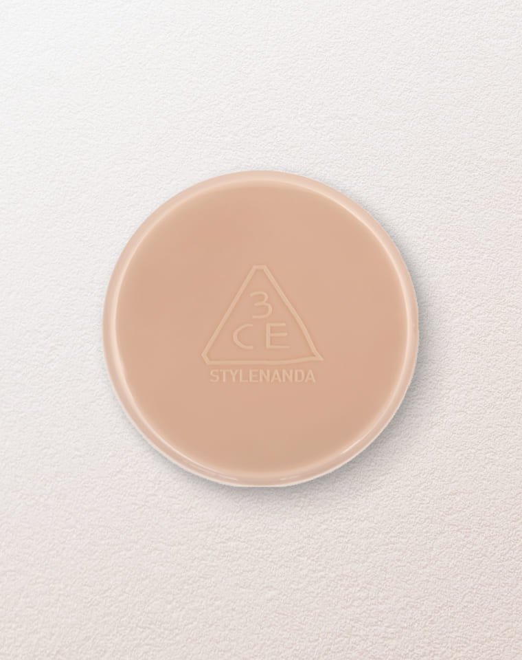 Glow Cushion Warm Ivory Packshot