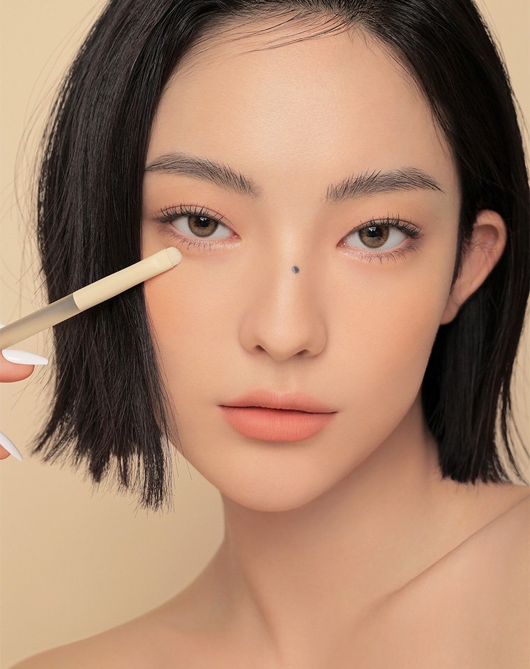 포인트 스머지 브러쉬 모델 01